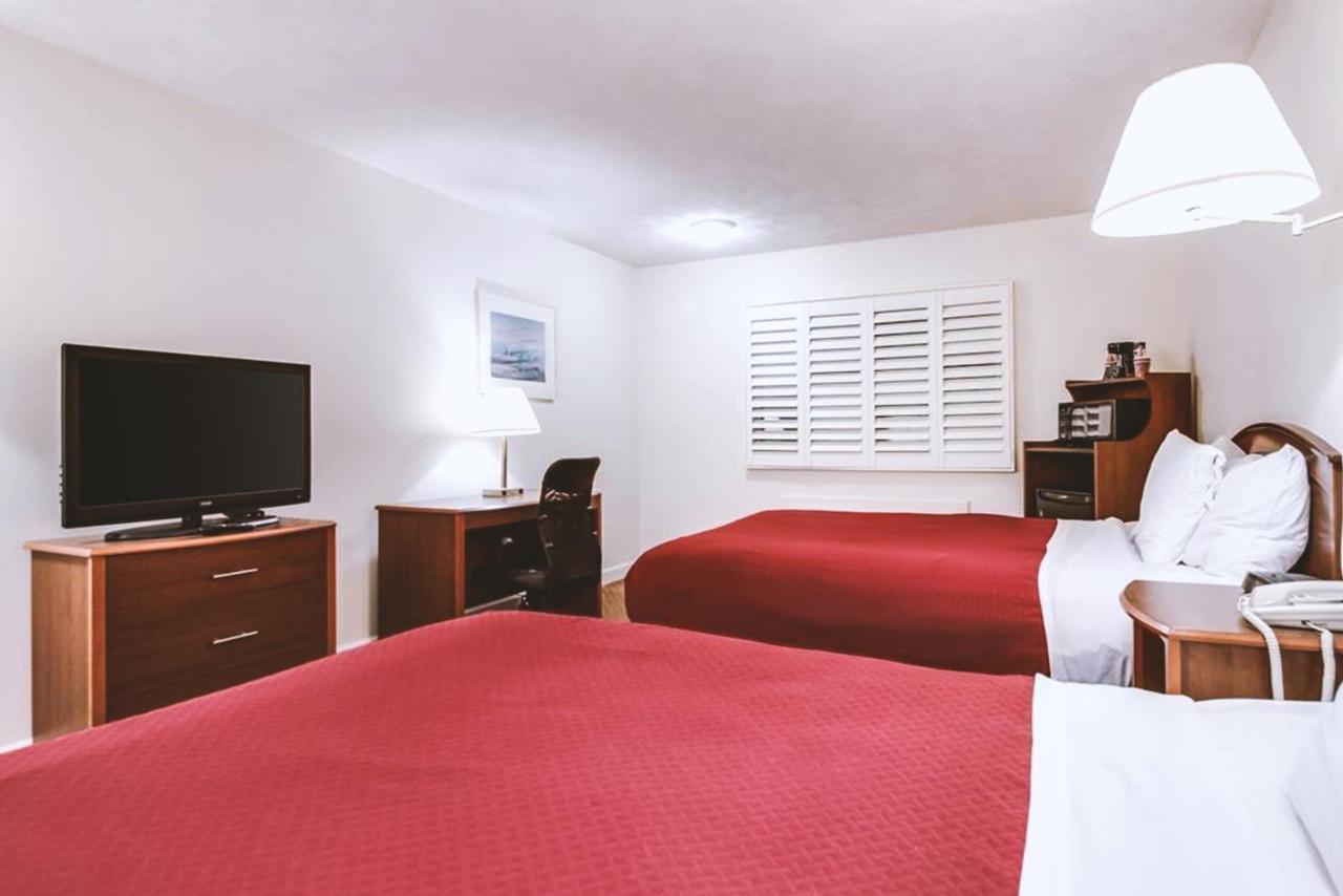 Sky-Palace Inn & Suites ماكوك المظهر الخارجي الصورة